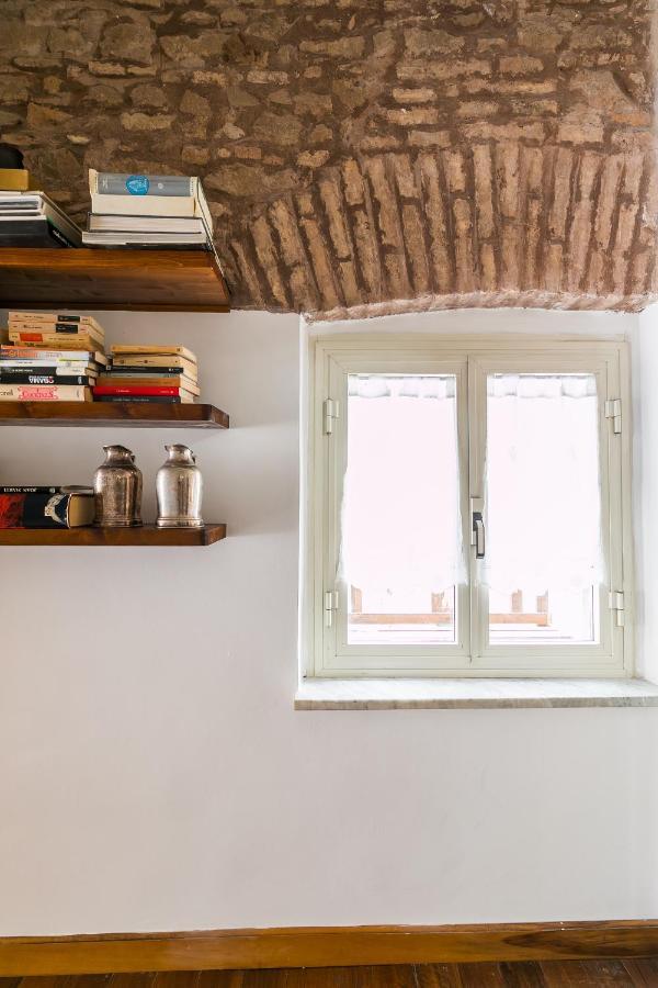 R.C. Cappellari Charming Campo De Fiori Apartment Rome Luaran gambar