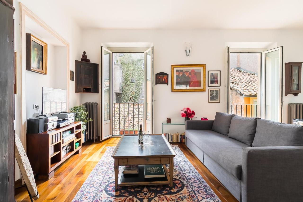R.C. Cappellari Charming Campo De Fiori Apartment Rome Luaran gambar