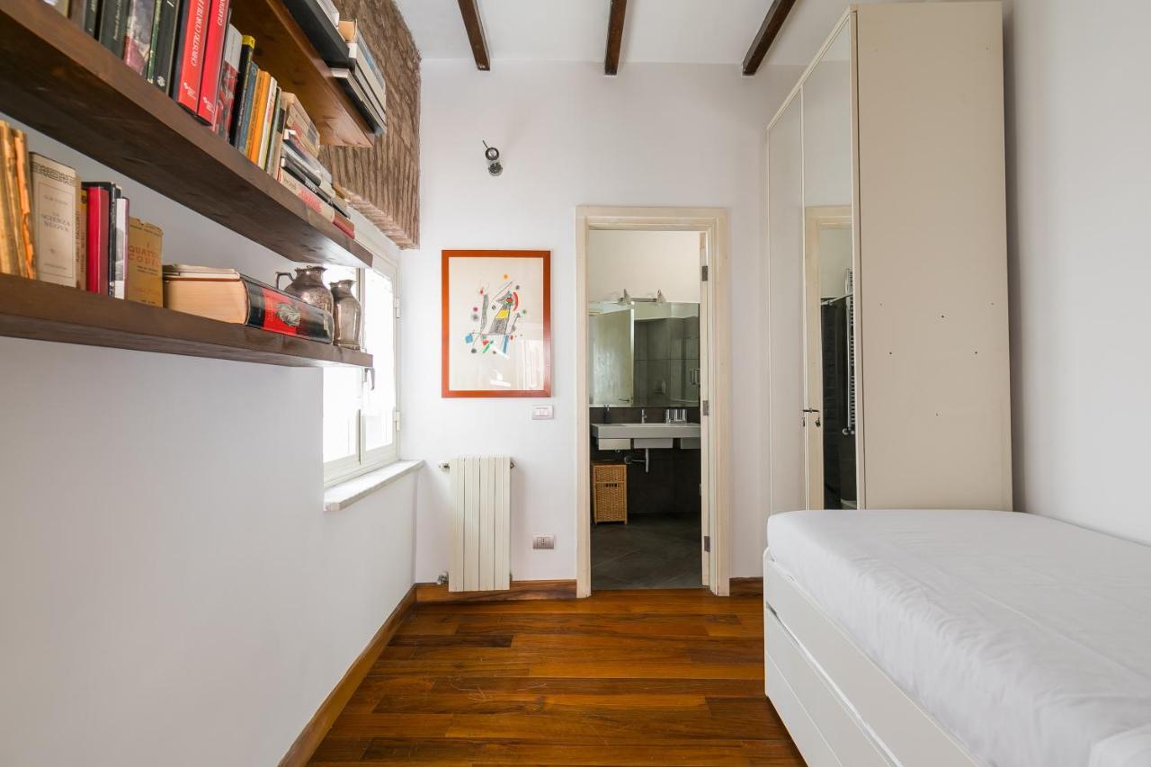 R.C. Cappellari Charming Campo De Fiori Apartment Rome Luaran gambar